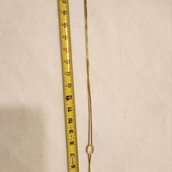 23 Inch Gold Tone Tassel Necklace Adorable - Picture 4 of 4